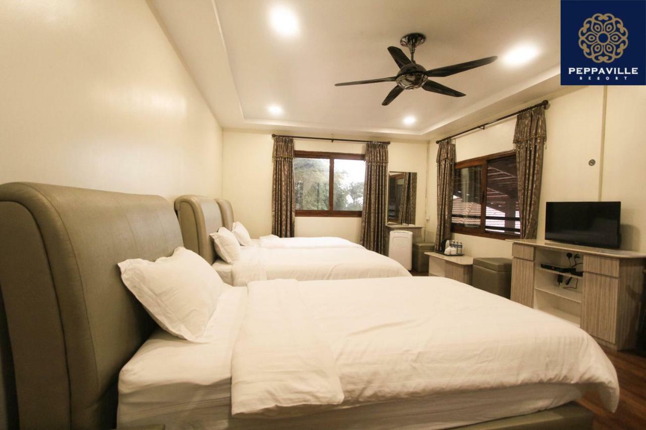 Peppaville Resort Janda Baik Bagian luar foto